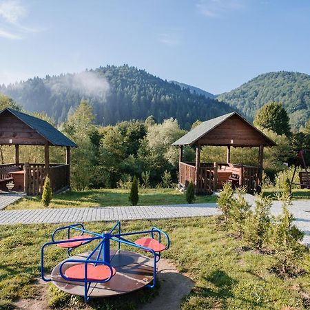 Hotel Рибничанка Skhidnytsia Exterior foto